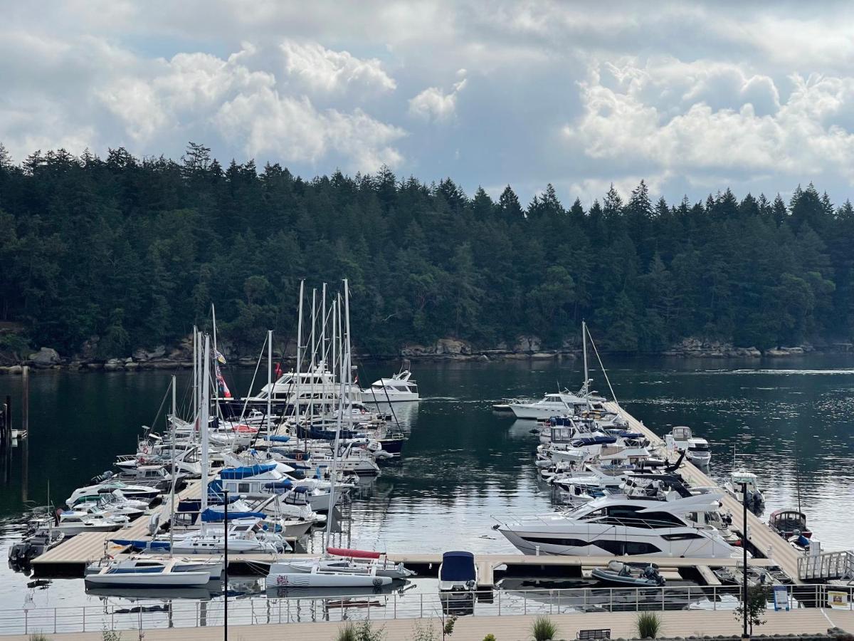 The Waterfront Suites And Marina Nanaimo Esterno foto